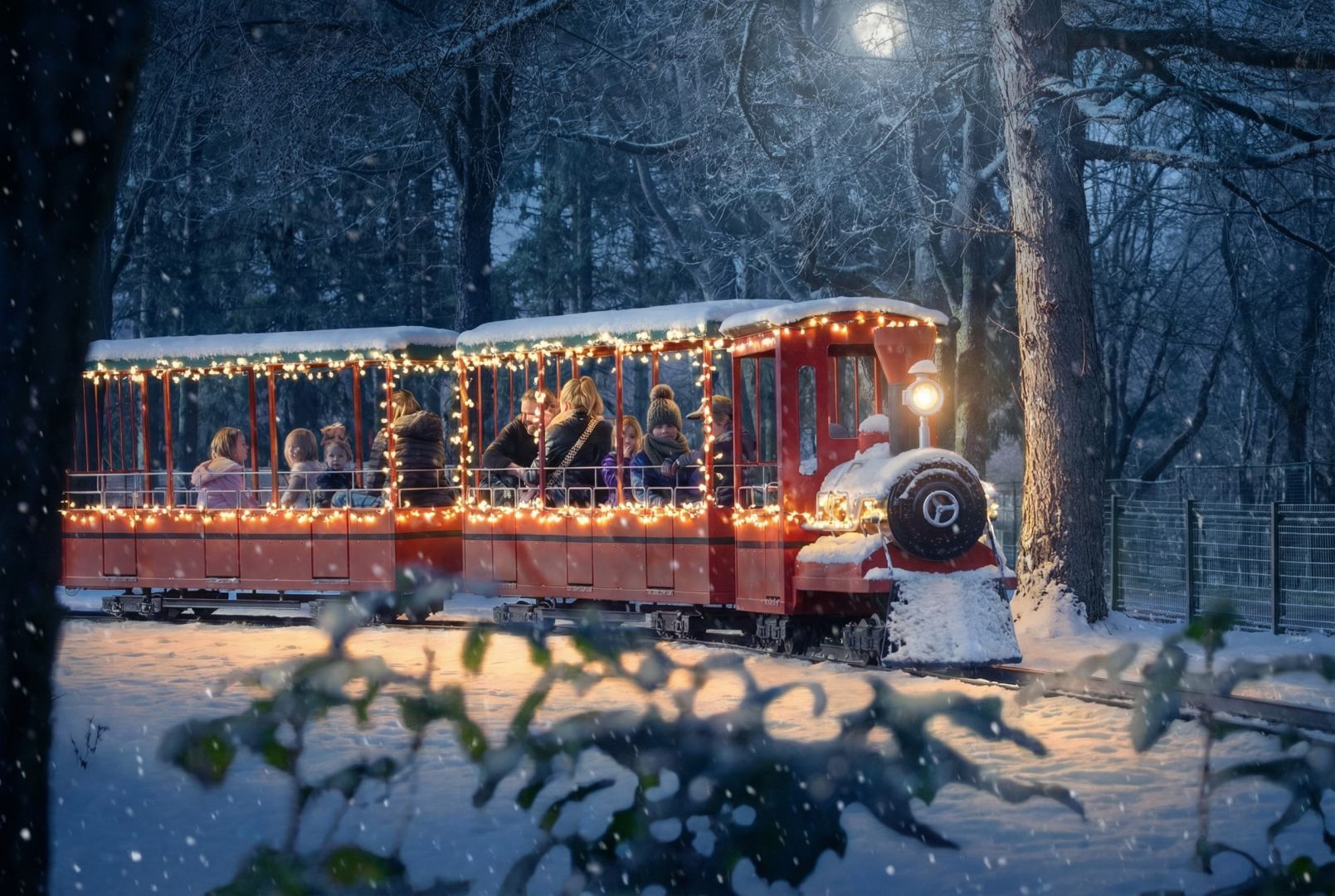 Sliderbild Freizeitpark-Attraktion1